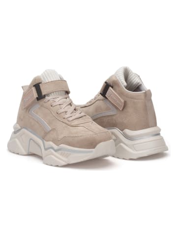 trendyol Sneakers in Beige