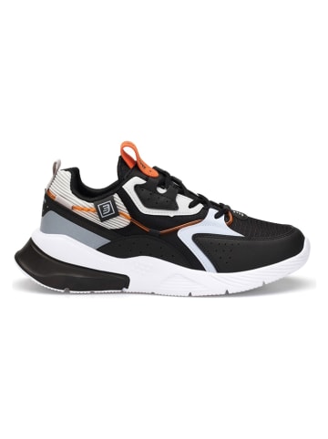trendyol Sneakers in Schwarz/ Weiß