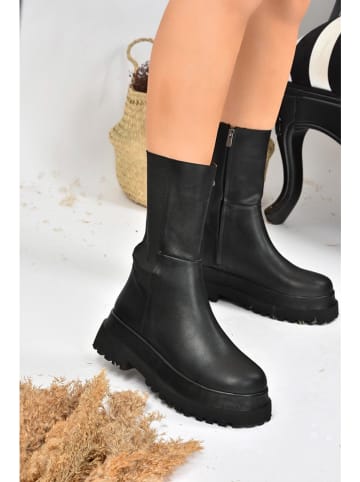 trendyol Stiefeletten in Schwarz