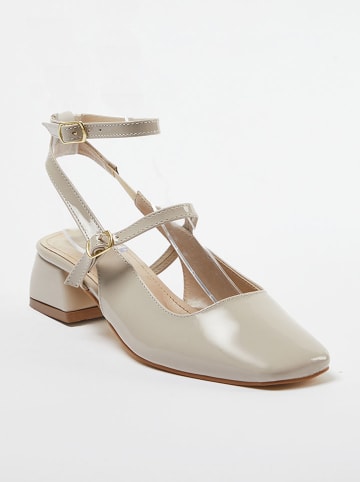 trendyol Pumps crème