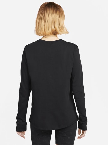 Nike Sportswear Longsleeve in Schwarz