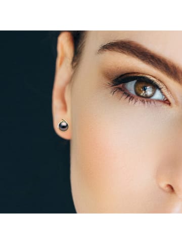 Mitzuko Gouden oorstekers met diamanten en parels