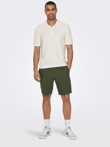 ONLY & SONS Shorts in Moosgrün