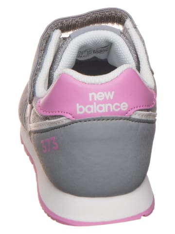 New Balance YV373XV2 w kolorze szarym