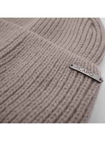 Capo Czapka dzianinowa w kolorze beżowym