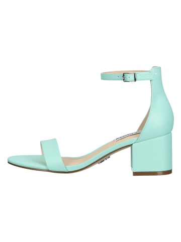 Steve Madden Skórzane sandały w kolorze turkusowym