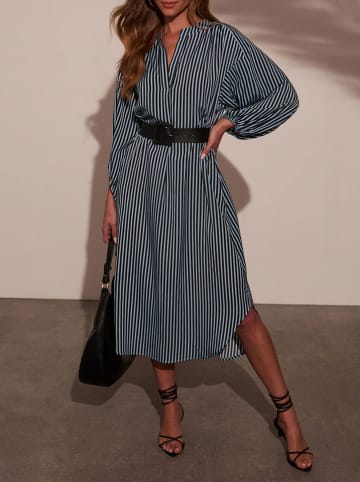 Milan Kiss Kleid in Hellblau/ Schwarz