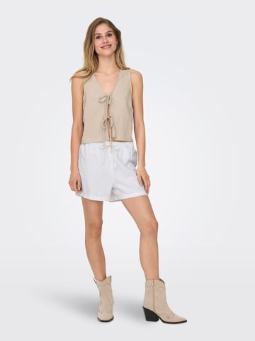 ONLY Shorts in Weiß