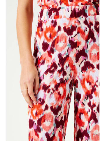 Garcia Hose in Rosa/ Rot