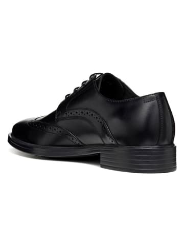 Geox Skórzane trzewiki "Gladwin" w kolorze czarnym