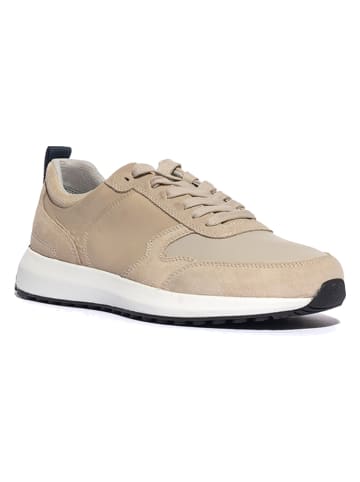Geox Skórzane sneakersy "Volpiano" w kolorze beżowym
