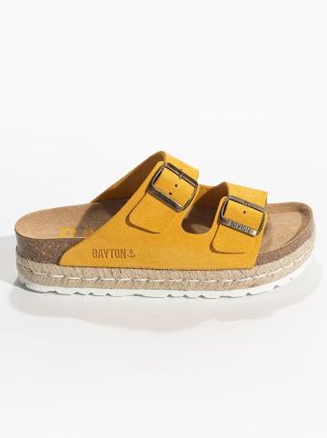 BAYTON Leder-Pantoletten "Alcee" in Gelb
