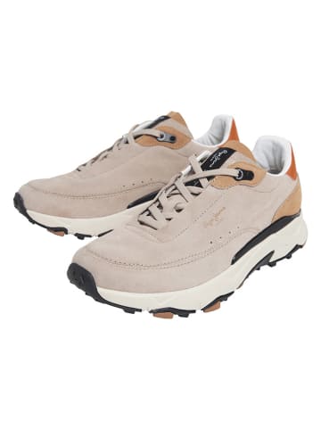 Pepe Jeans FOOTWEAR Skórzane sneakersy "James Treck" w kolorze beżowym