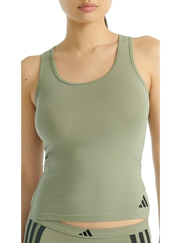 adidas Top w kolorze zielonym