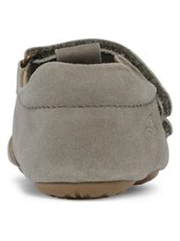 Bundgaard Skórzane półsandały "Tobias" w kolorze zielonym