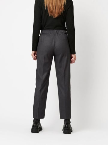 Toni Broek antraciet