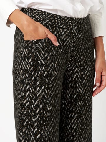 Toni Hose in Schwarz