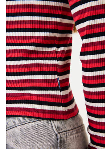 Garcia Longsleeve in Rot