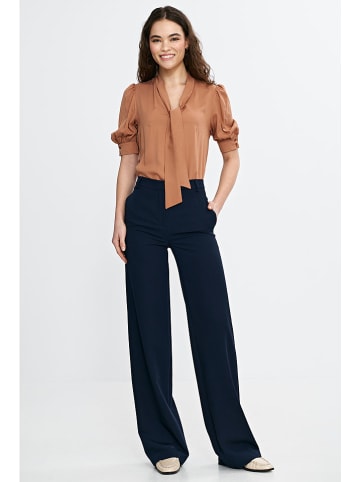 Nife Bluse in Hellbraun