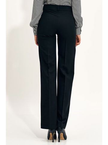 Nife Hose in Schwarz