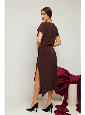 made of emotion Sukienka w kolorze brązowym