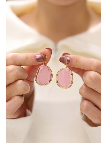 L'Atelier de Gaia Vergulde oorhangers met sierelementen