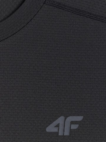 4F Trainingsshirt in Schwarz