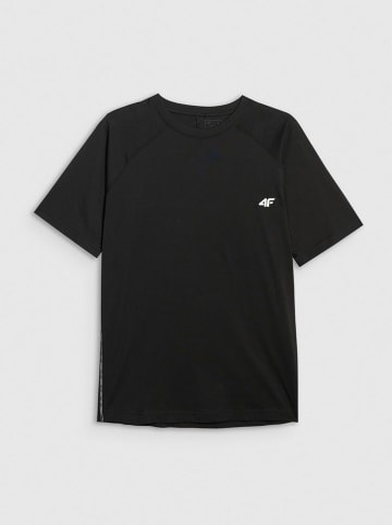 4F Shirt in Schwarz