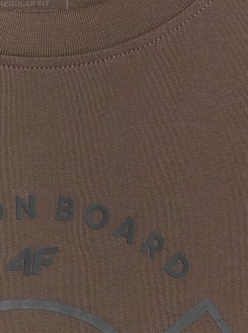4F Shirt bruin