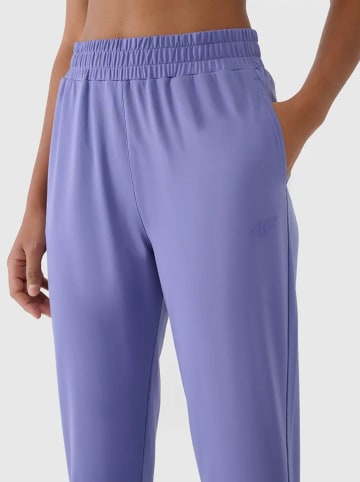 4F Sweathose in Lila/ Hellblau