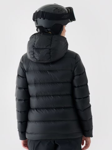 4F Daunenjacke in Schwarz
