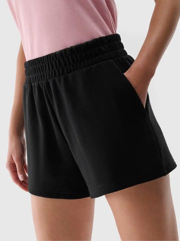 4F Szorty dresowe w kolorze czarnym