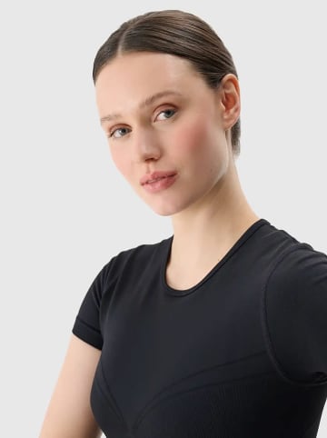 4F Trainingsshirt zwart