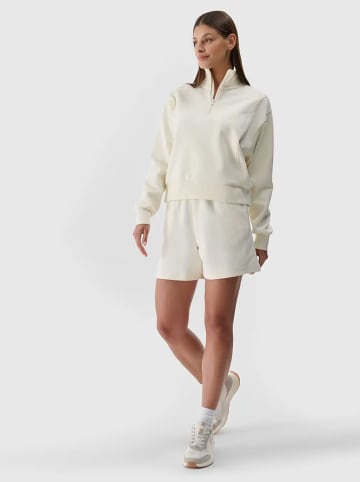 4F Szorty dresowe w kolorze kremowym