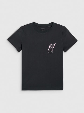 4F Shirt in Schwarz