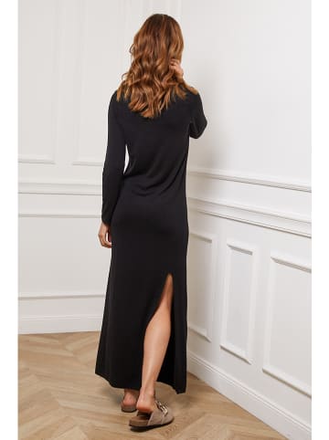 Joséfine Sukienka dzianinowa "Dovel" w kolorze czarnym