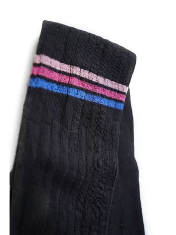 B.Nosy Rajstopy w kolorze czarnym