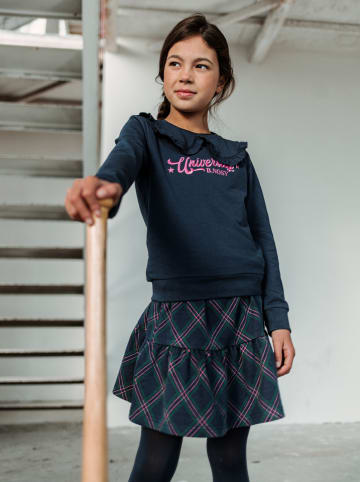 B.Nosy Rok "Emy" donkerblauw