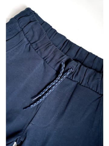 B.Nosy Bojówki w kolorze granatowym