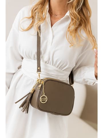 Mia Tomazzi Skórzana torebka "Gradisca" w kolorze szarobrązowym - 22,5 x 16 x 7 cm