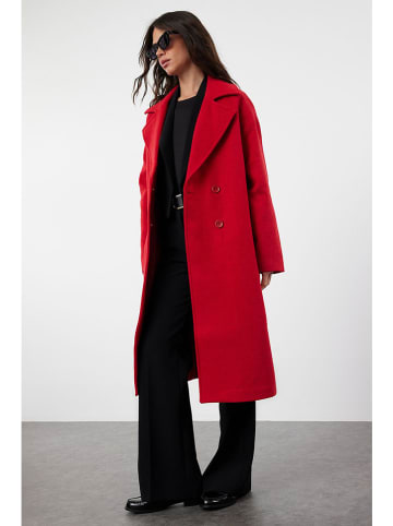 trendyol Tussenmantel rood