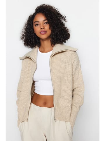 trendyol Cardigan in Beige