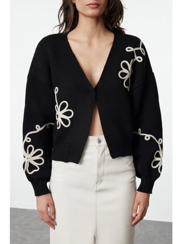 trendyol Cardigan in Schwarz