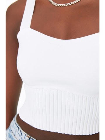 trendyol Top w kolorze białym