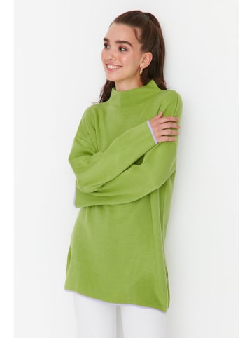 trendyol Sweter w kolorze zielonym
