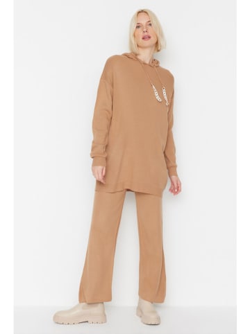 trendyol 2tlg. Outfit in Camel