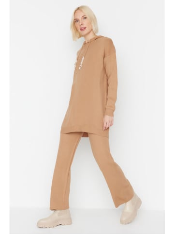 trendyol 2tlg. Outfit in Camel