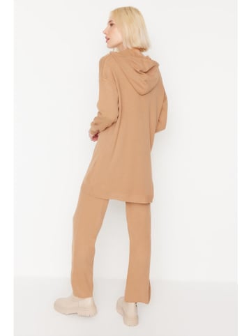 trendyol 2-delige outfit camel