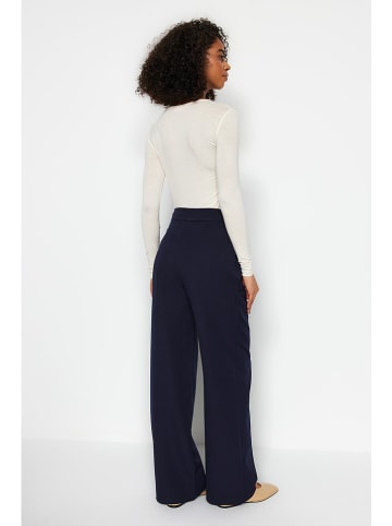trendyol Marlenehose in Dunkelblau