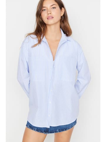 trendyol Blouse lichtblauw